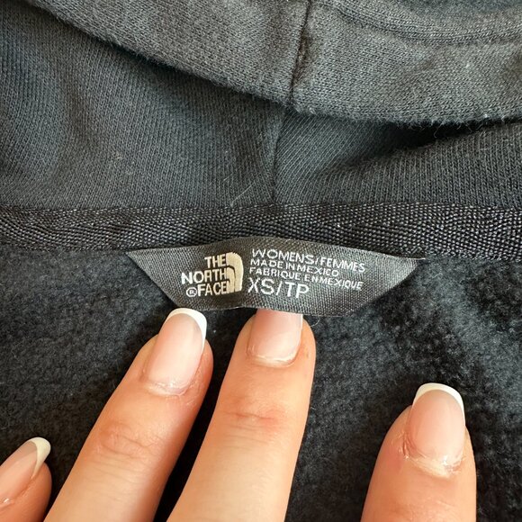 THE NORTH FACE Sweater in BLACK, Size XS - Picture 2 of 2